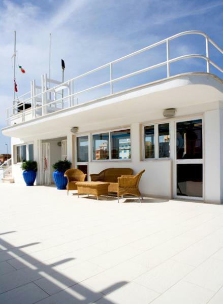 Attico Lux Lägenhet Lido di Ostia Exteriör bild
